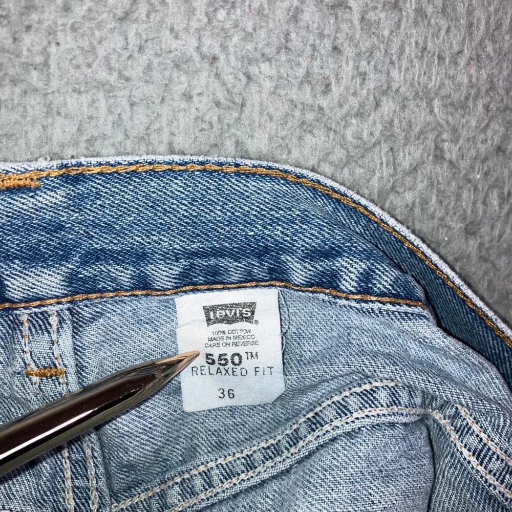 Levis preowned good